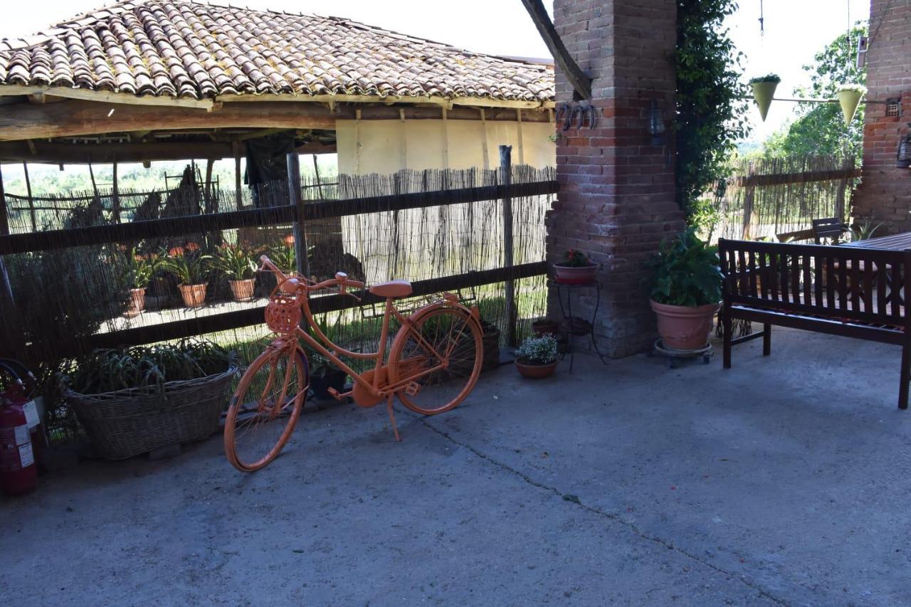 Lequio TanaroLa Casa Di Enzo住宿加早餐旅馆 外观 照片